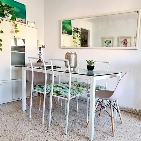 Next To Piletas 67 Apartment